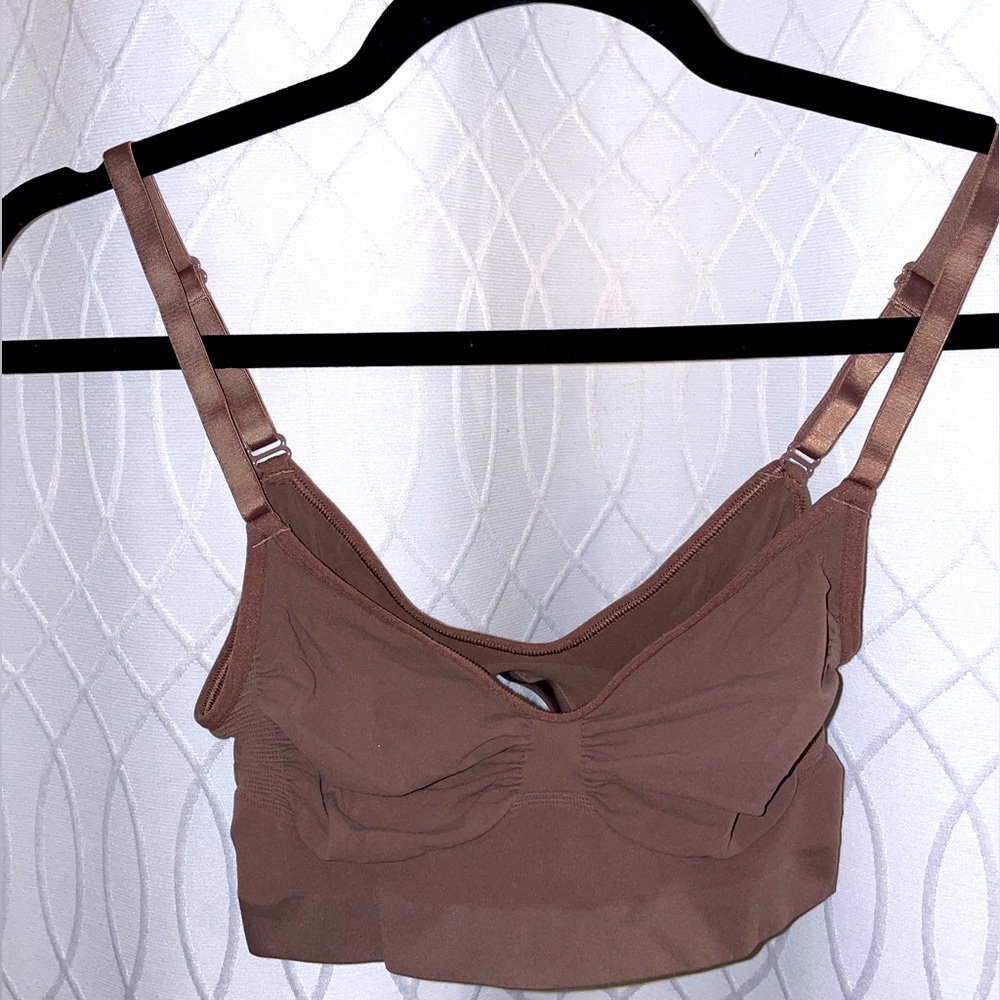 Skims womens seamless sculpting bralette SZ 2XL/3XL